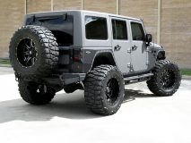 American_Custom_Jeep_ArmorKevlar_3