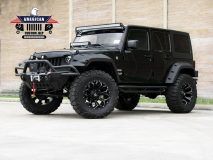 American_Custom_Jeep_BlackHawk_1