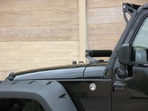 American_Custom_Jeep_BlackHawk_13