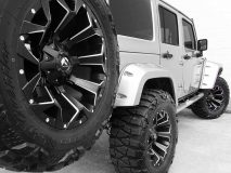 American_Custom_Jeep_Captain_Silver_10
