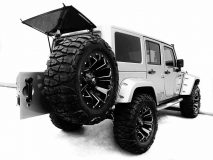 American_Custom_Jeep_Captain_Silver_9