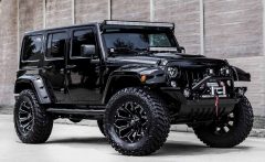 American_Custom_Jeep_Diamond_Black_2