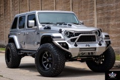 Wrangler-JL-Ultimate-Raider-1