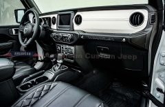 White Raider JL_22