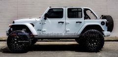 White-Raider-JL_13